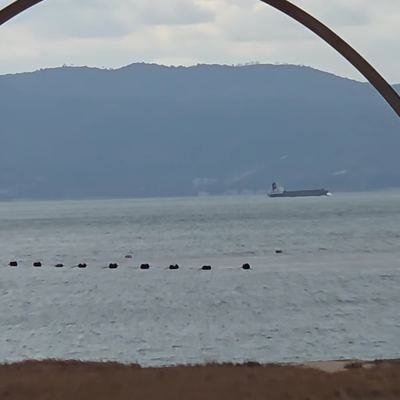 李禹煥「無限門」